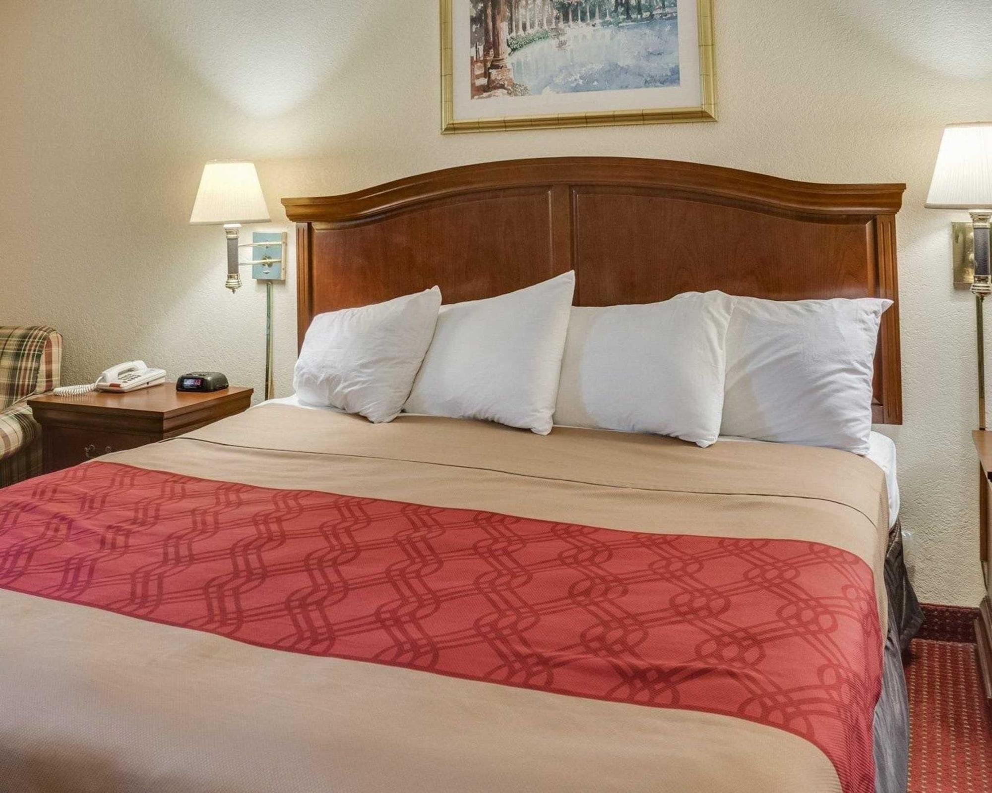 Econo Lodge Little Creek Норфолк Экстерьер фото