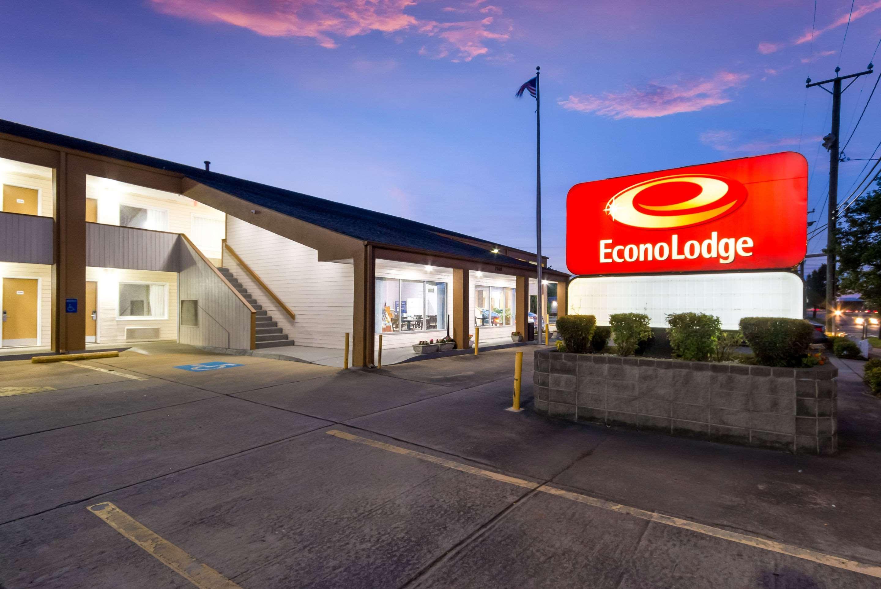 Econo Lodge Little Creek Норфолк Экстерьер фото